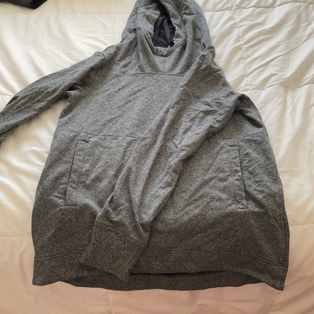 Buttery soft lulu lemon pull-over